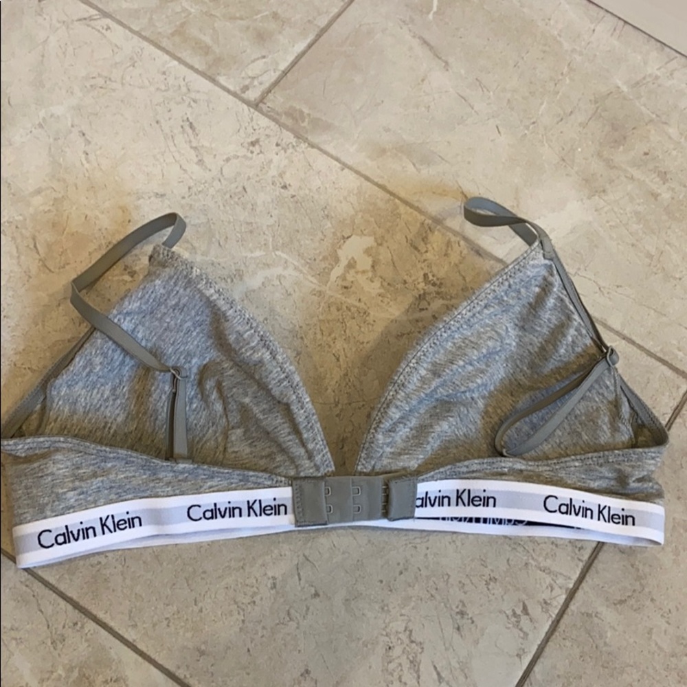 Calvin Klein bra - Picture 3 of 3